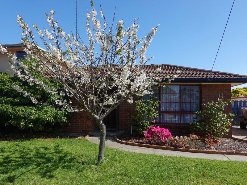 13 Kurrajong Drive, Altona Meadows, VIC 3028