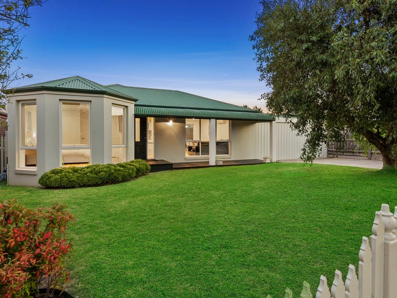 20 Flora Road, Mount Martha, VIC 3934