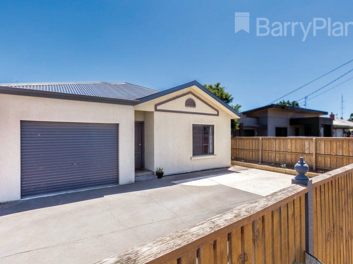 320 Albert Street, Sebastopol, Vic 3356 Property Details