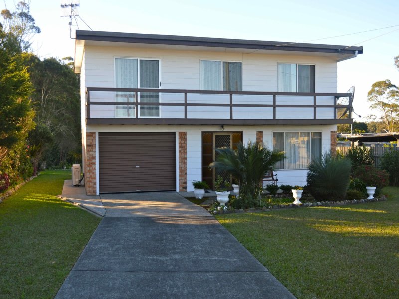 12 Hale Street, Old Erowal Bay, NSW 2540