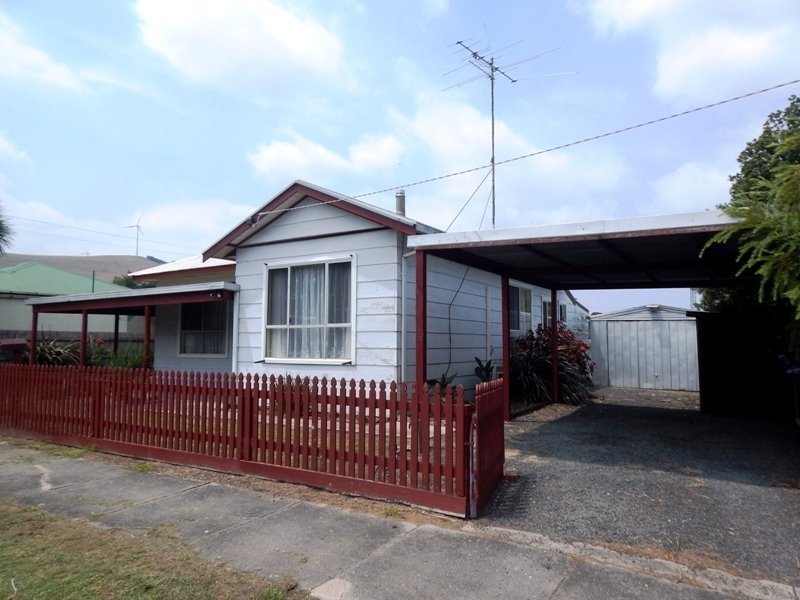 27 Mill Street, Toora, VIC 3962