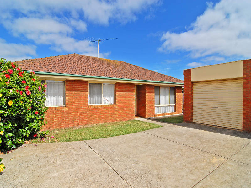 2/1209 Horseshoe Bend Road, Torquay, Vic 3228 Property Details