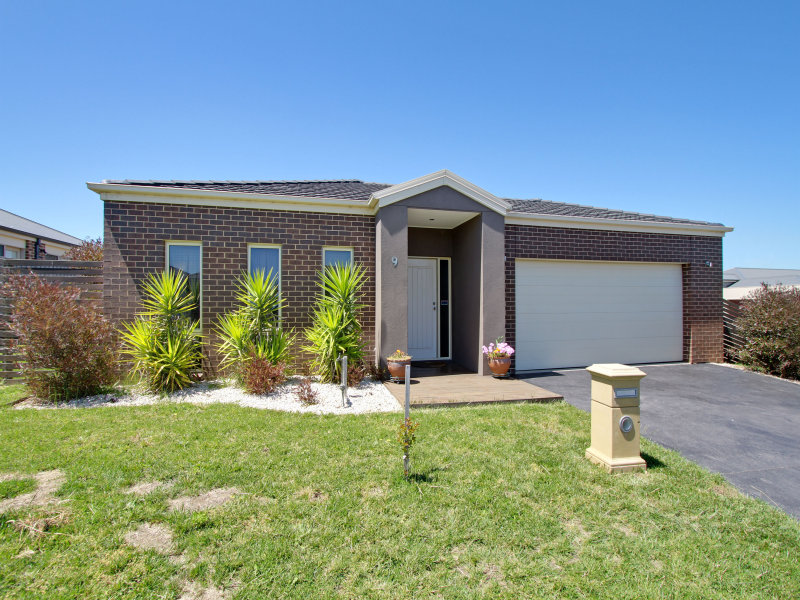 9 Avon Close, Traralgon, Vic 3844 Property Details