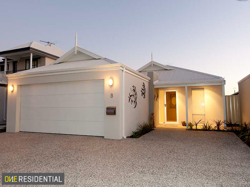 8 Francois Lane, Munster, WA 6166 Property Details