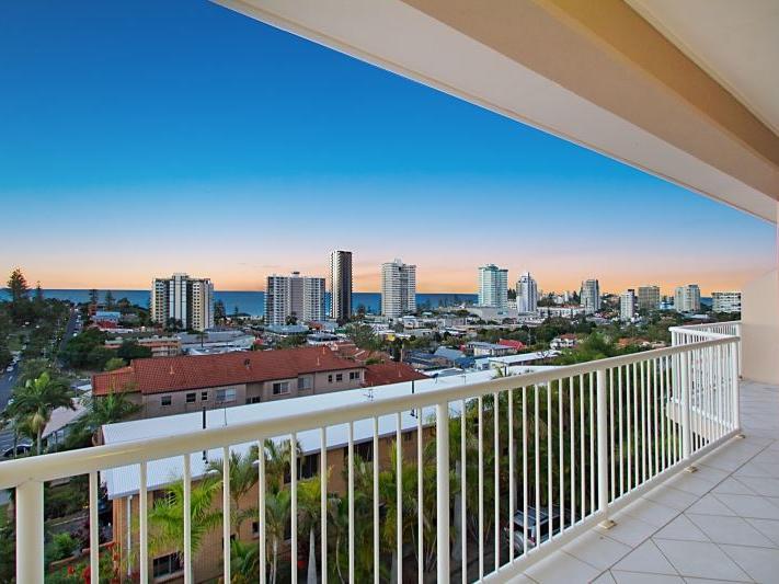 7/39 Tweed Street, Coolangatta, Qld 4225 Property Details