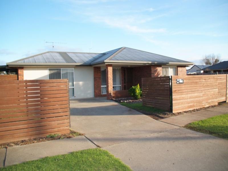 33 Merry Street, Maffra, Vic 3860 Property Details