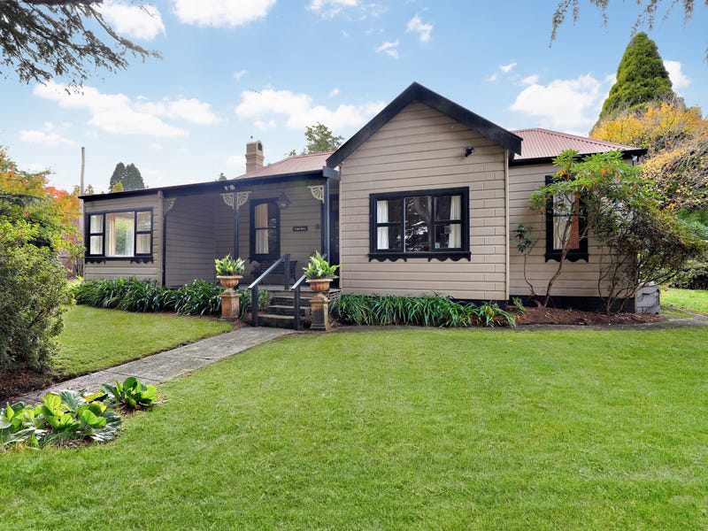 288 Great Western Hwy, Blackheath, NSW 2785 Property Details