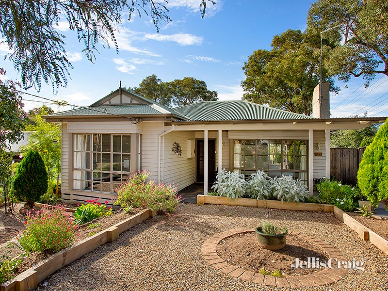 25 Frank Street, Eltham, VIC 3095