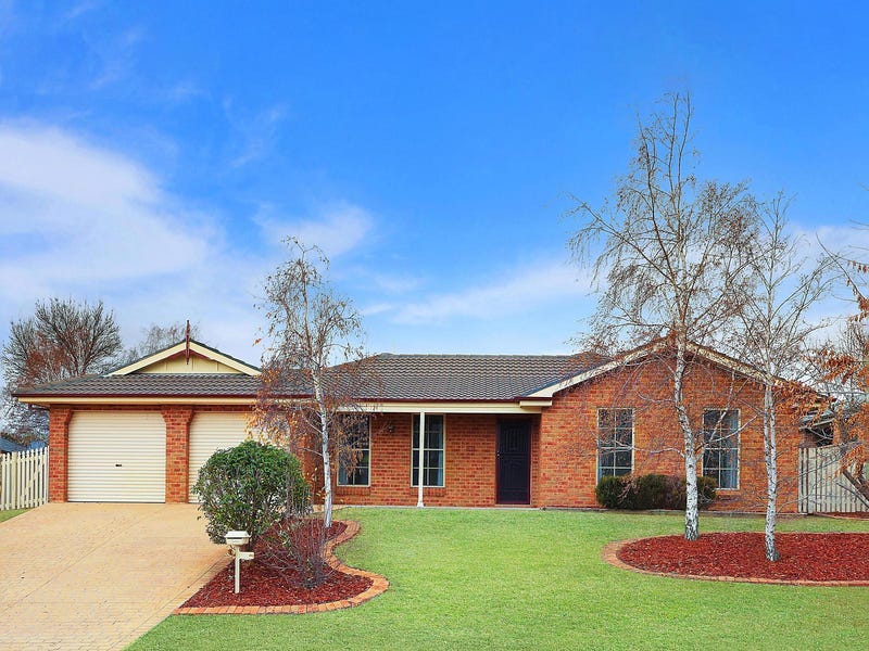 4 Place, Llanarth, NSW 2795 Property Details