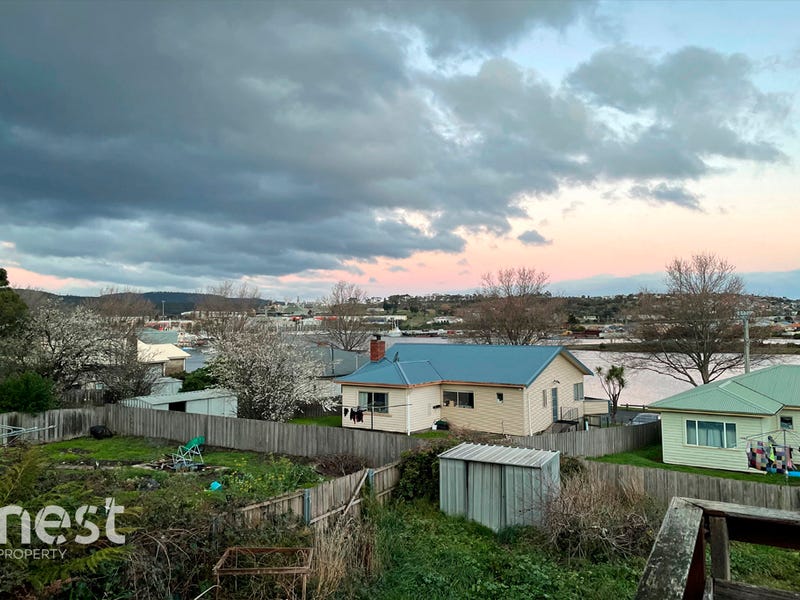 17 Edinburgh Crescent, Goodwood, Tas 7010 Property Details