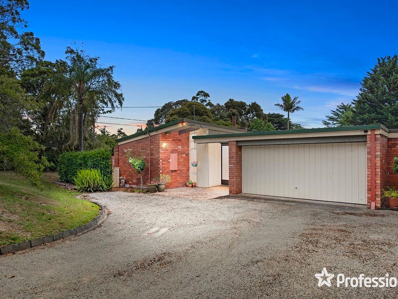 9 Chapman Court, Mooroolbark, Vic 3138 Property Details