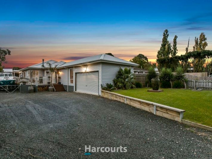 49 Hope Street, Bunyip, Vic 3815 Property Details