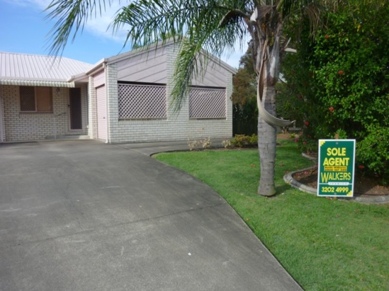 2/10 Cocos Place, Raceview, QLD 4305