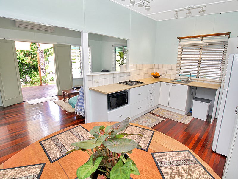 28 Keenan Street, Oonoonba, Qld 4811 Property Details