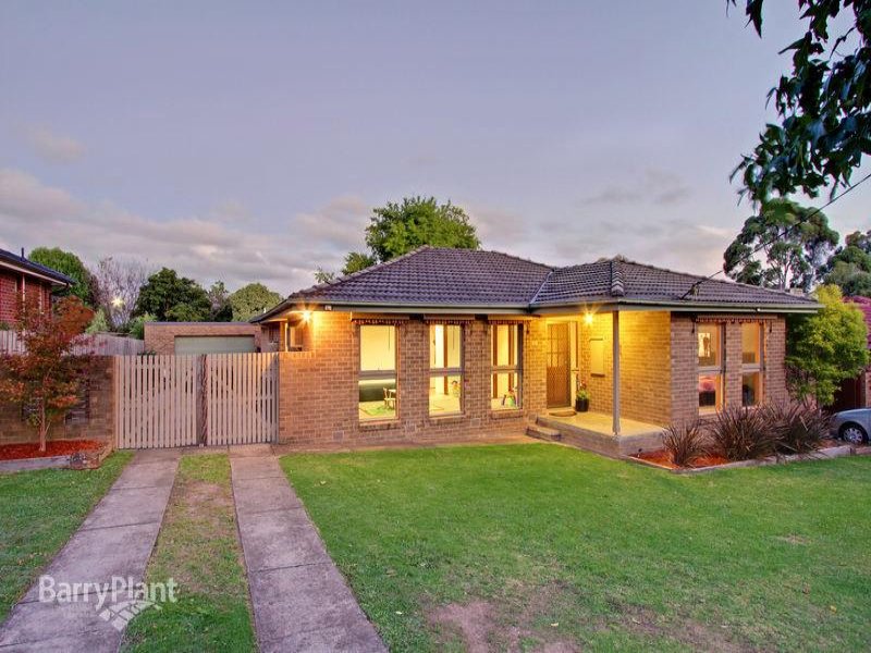 40 Pindari Drive, Bayswater, Vic 3153 Property Details