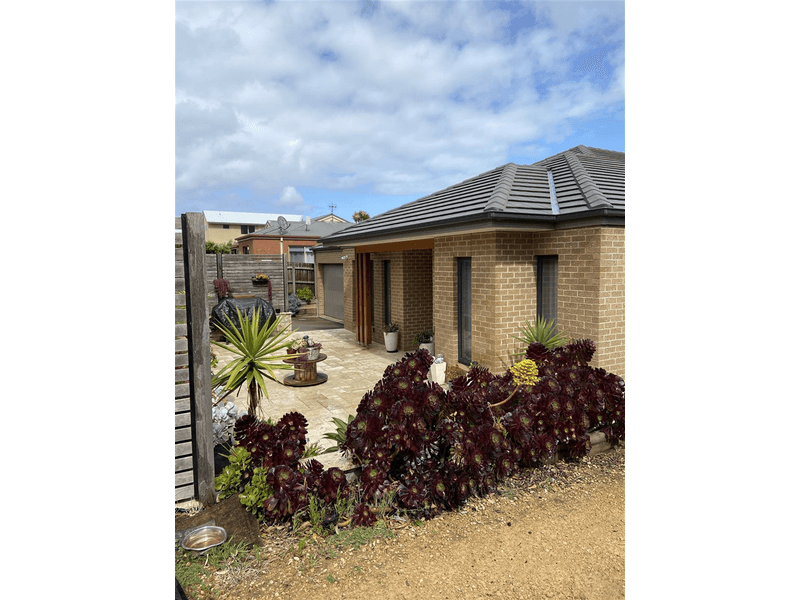 31 Pitcher Street, Port Campbell, VIC 3269