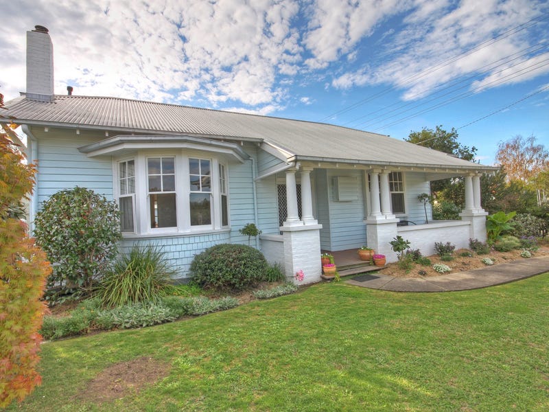 2 Anderson St, Bairnsdale, Vic 3875 Property Details