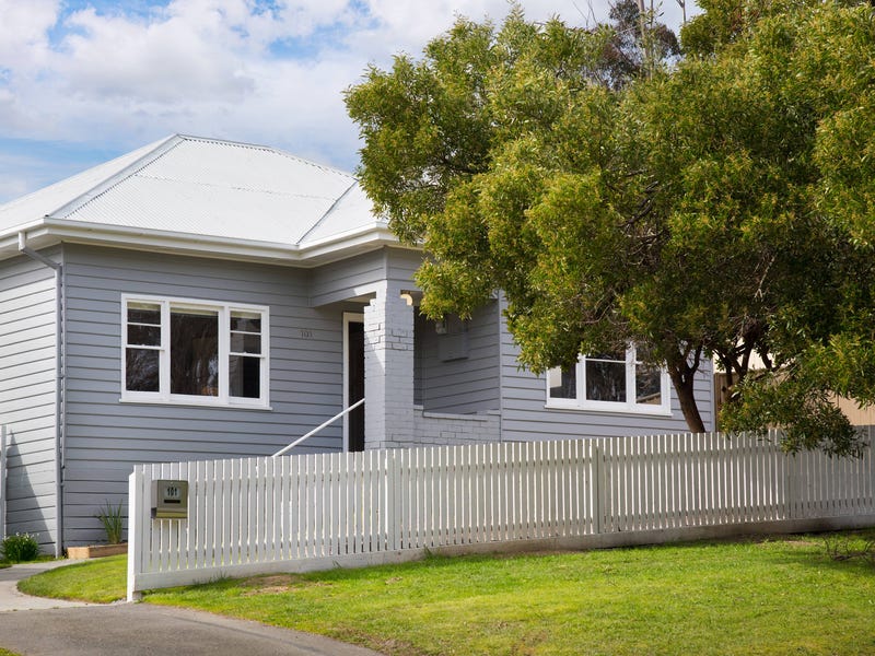 101 Central Springs Road, Daylesford, Vic 3460 House for Rent