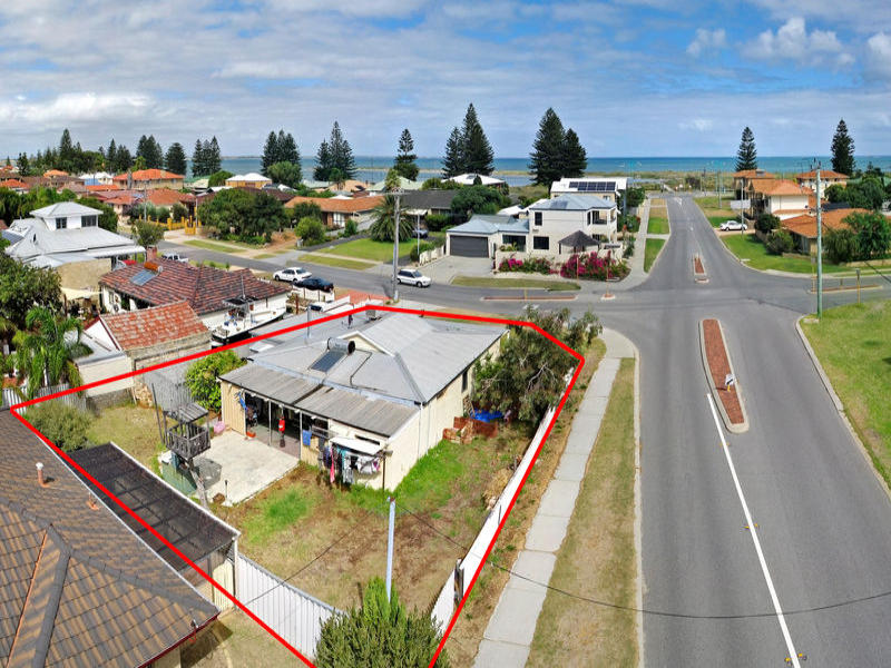 90 Penguin Road, Safety Bay, WA 6169