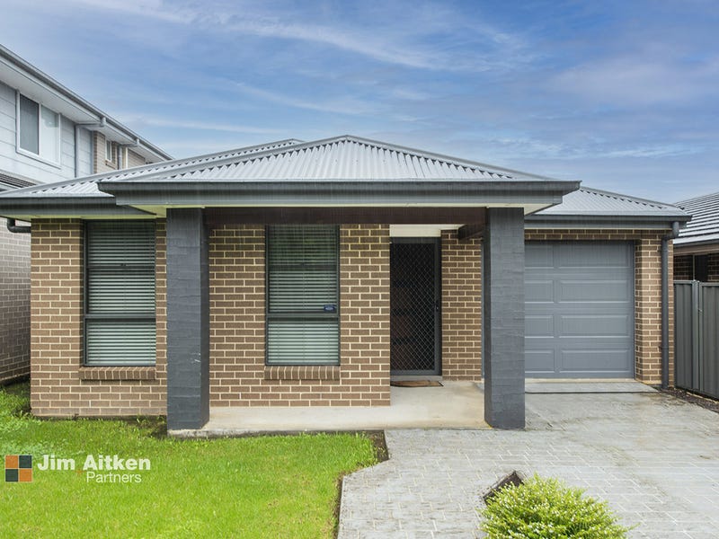 166 Jubilee Drive, Jordan Springs, NSW 2747