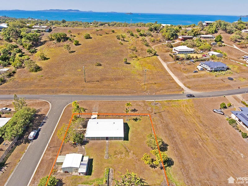 2 Nelson Street, Emu Park, QLD 4710