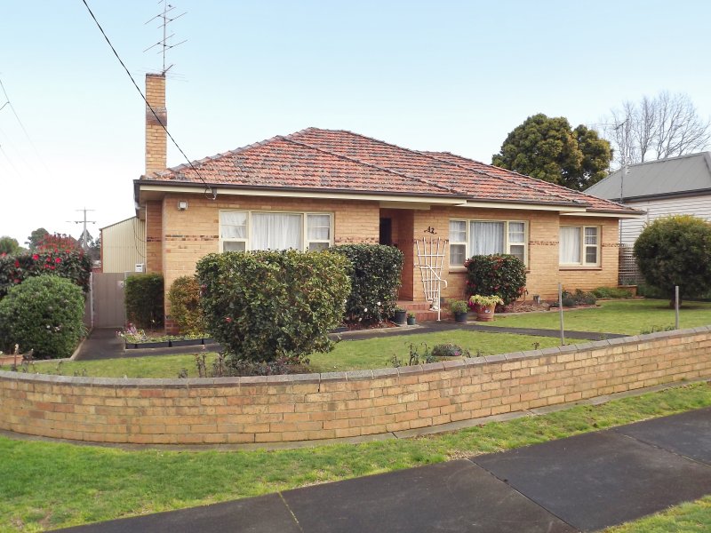 42 Hassett Street, Leongatha, Vic 3953 Property Details