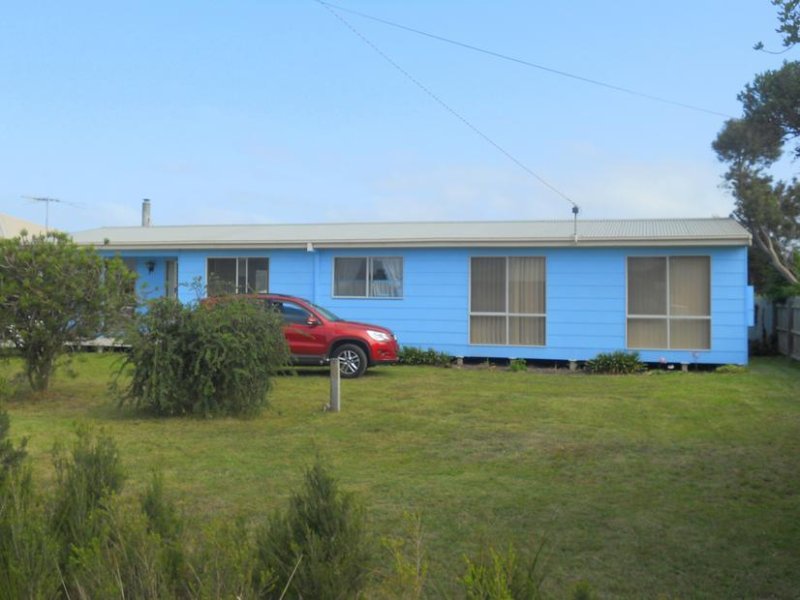 7 Tolley Avenue, Surf Beach, VIC 3922