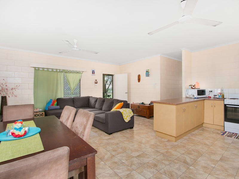 54 Carnation Drive, Mooroobool, QLD 4870