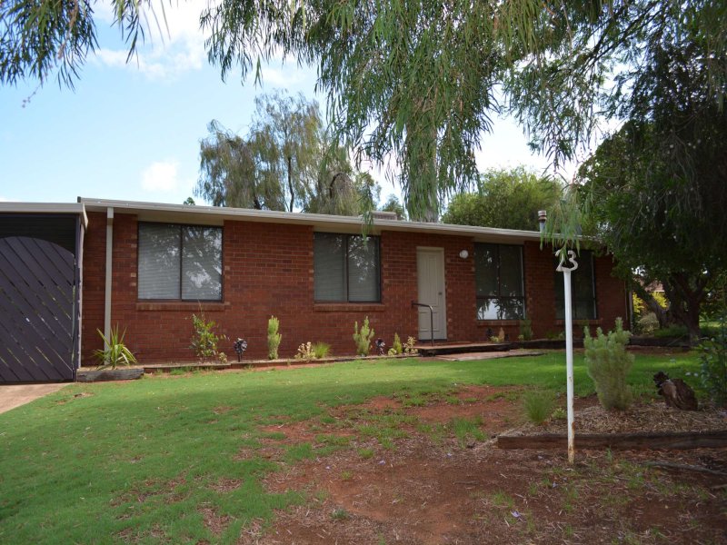 23 Pitman Avenue, Buronga, NSW 2739