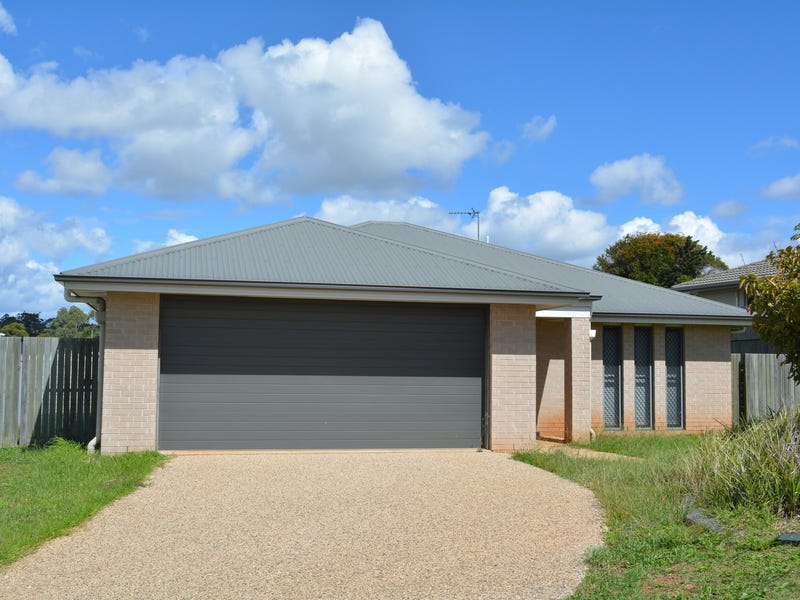 8 Dixon Court, Wilsonton Heights, QLD 4350