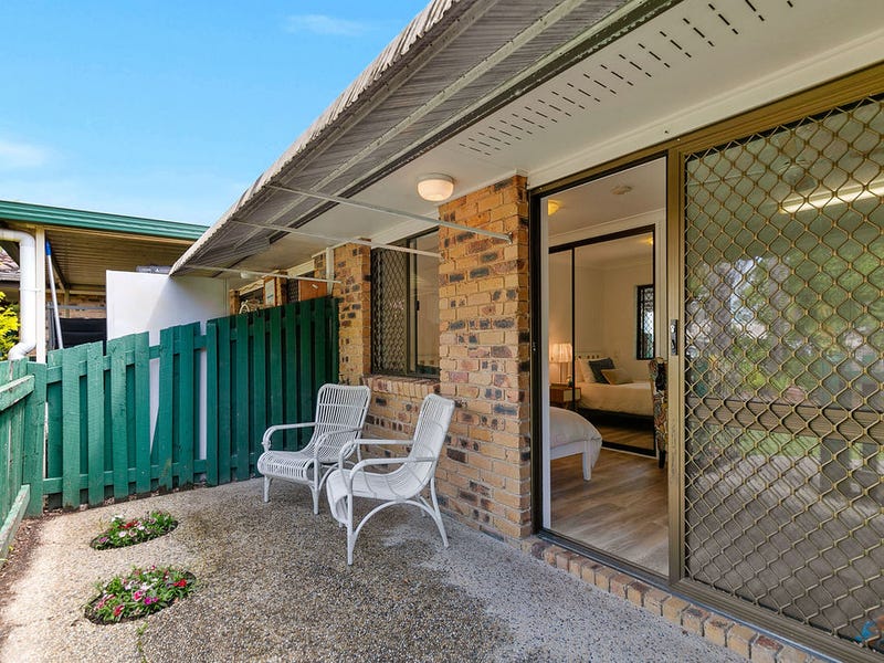 1/15 Carmichael Court, Wynnum West, QLD 4178