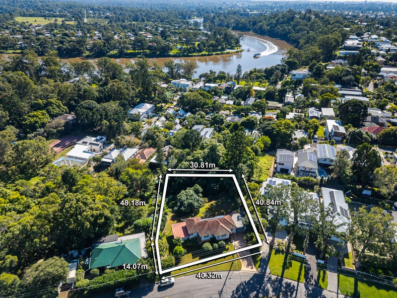 182 Cliveden Ave, Corinda, Qld 4075 House for Sale