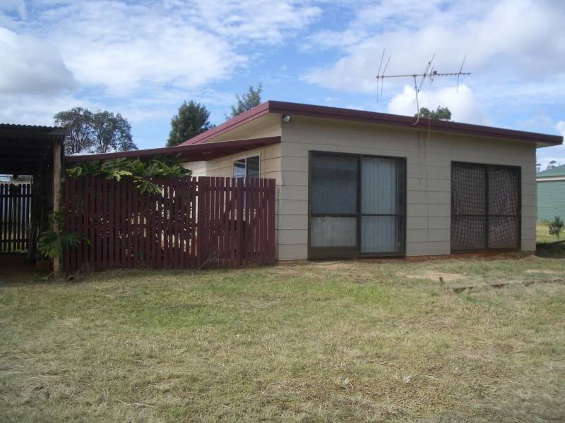 Property 105742810, Crawford, Qld 4610 Property Details