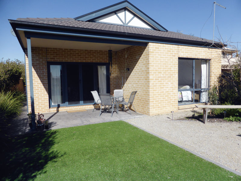 2/36 Mardon Drive, Horsham, Vic 3400 Property Details