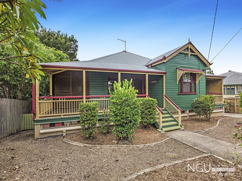 68 Pine Mountain Road, North Ipswich, QLD 4305