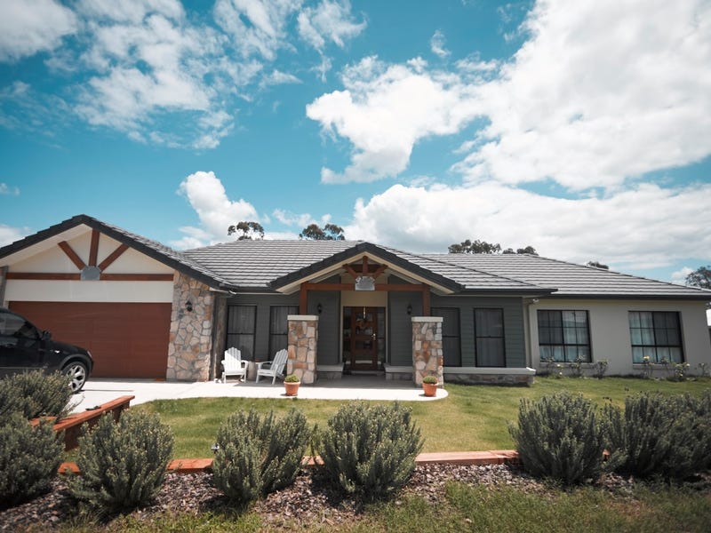 10 Bellfield Place, Kensington Grove, QLD 4341