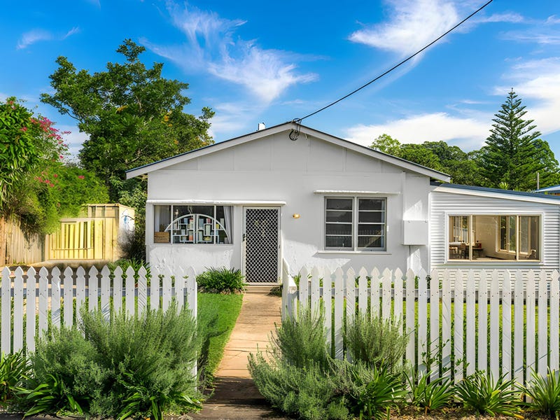 17 Main Street, Clunes, NSW 2480 House for Sale