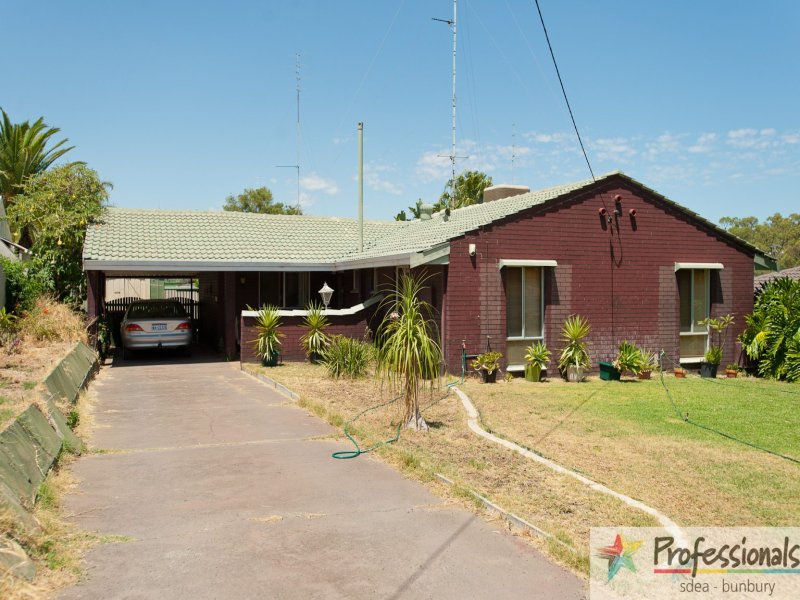 34 Dunbarton Way, Withers, WA 6230 Property Details