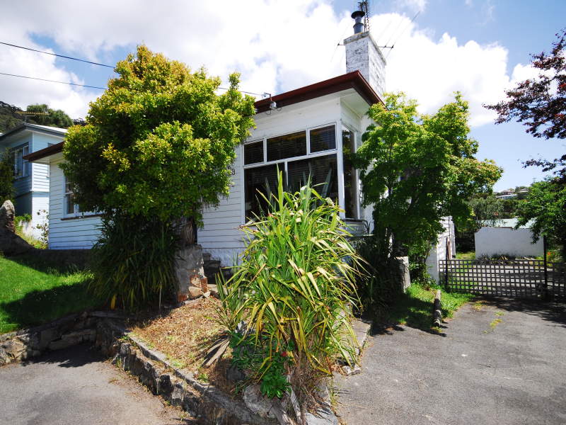 29 Summerhill Road, West Hobart, TAS 7000