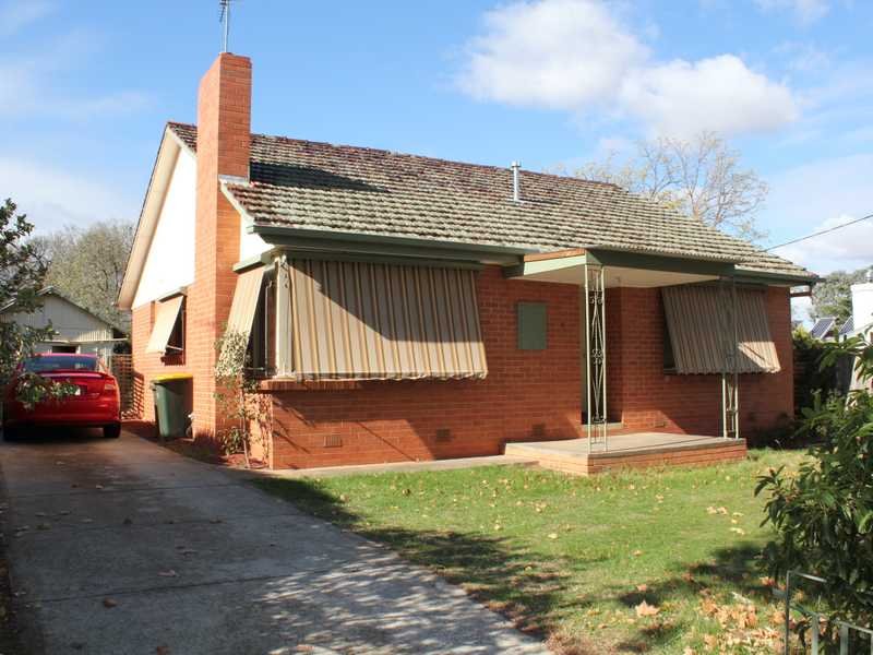 18 Young Street, Bacchus Marsh, VIC 3340