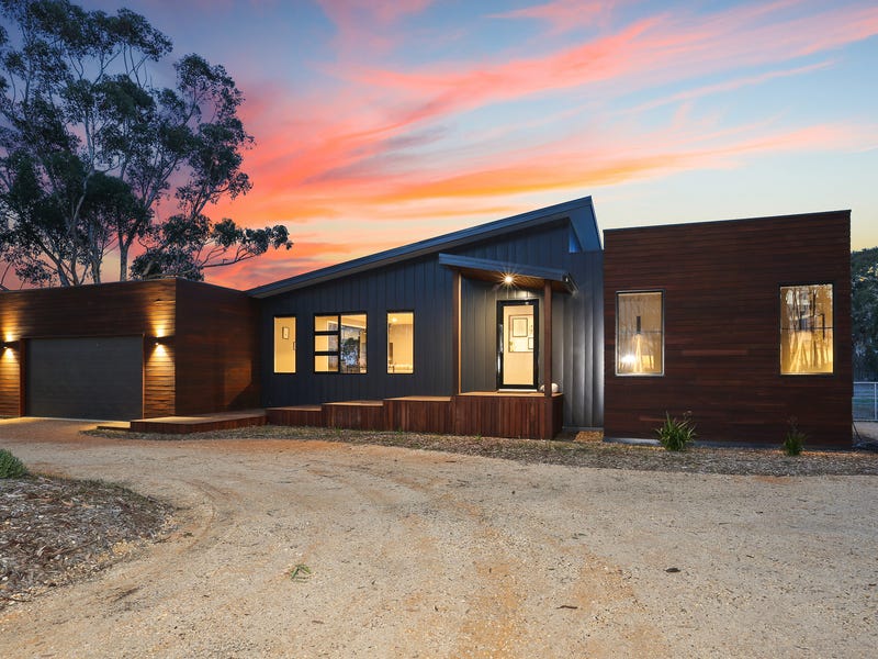 107 Bakers Lane, Teesdale, Vic 3328 Property Details