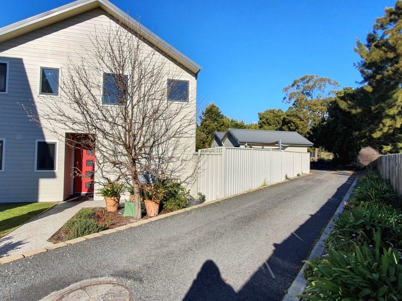 2 & 3/150 Wilmot Street, Port Sorell, Tas 7307 Duplex/Semidetached