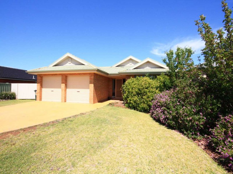 8 Hawkesbury Place, Dubbo, NSW 2830 Property Details