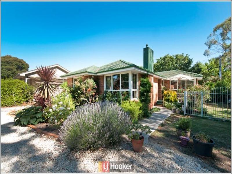 9 Dowling Street, Watson, ACT 2602