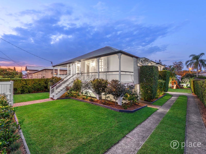 60 Mcilwraith Avenue, Norman Park, QLD 4170