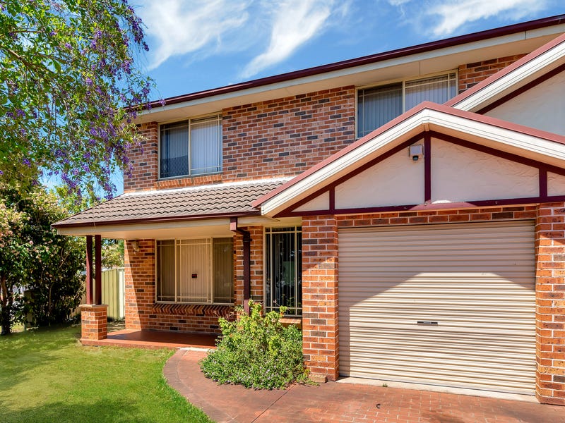 2A Lord Howe Drive, Green Valley, NSW 2168