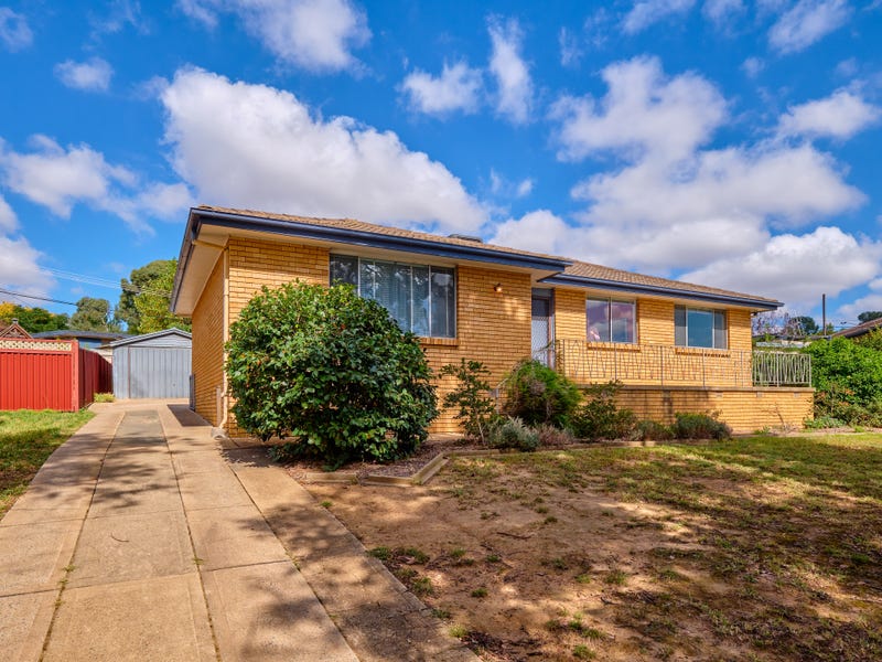 95 Fullagar Crescent, Higgins, ACT 2615 Property Details