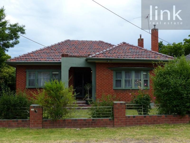 595 Poole Street, Albury, NSW 2640 Property Details