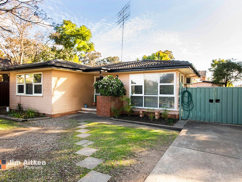 121 Evan Street, Penrith, NSW 2750 Property Details