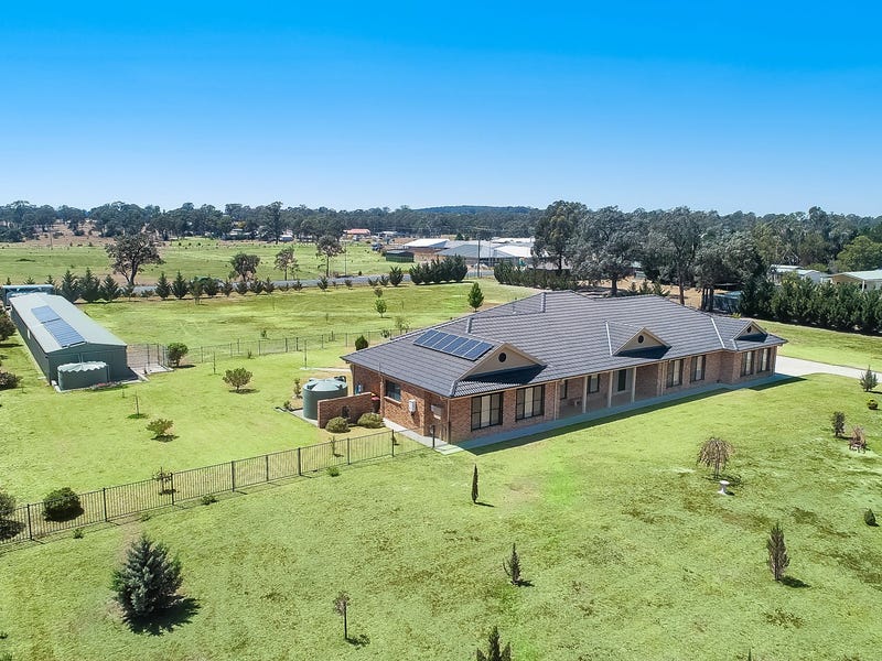16 Patrick Place, Marulan, NSW 2579